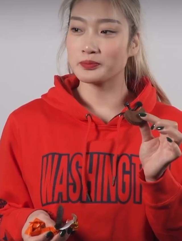 二人扑克运动视频免费下载软件